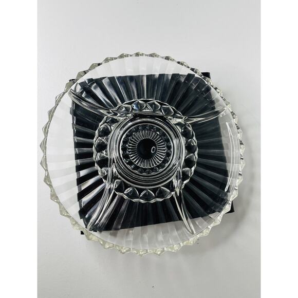 Vintage Serving Tray Vegetable Clear Cut Glass Sectioned Round Divided Platter - Picture 1 of 8
